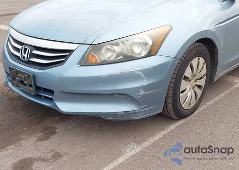 2011 Honda Accord 2.4 Lx z USA, uszkodzony, nr VIN 1HGCP2F3XBA094330